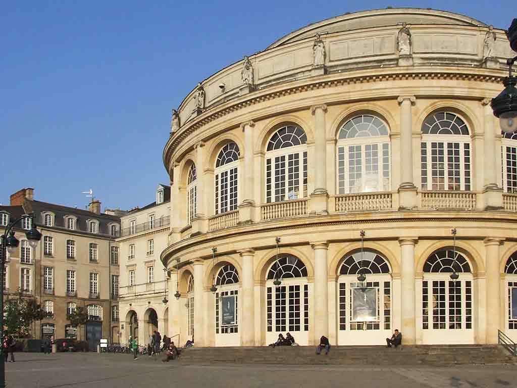 Ibis Budget Rennes - Renove Hotel 2*